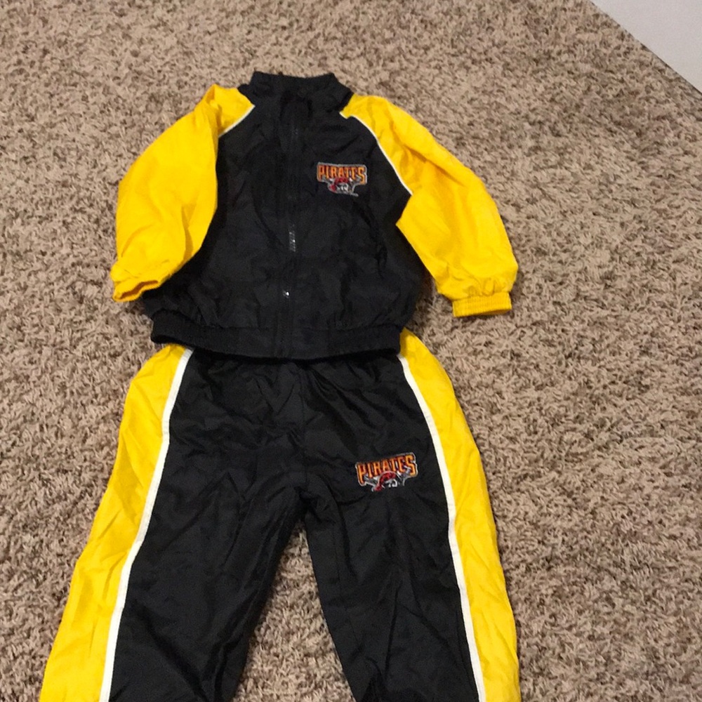 Pittsburgh Pirates windbreaker jacket and pants
